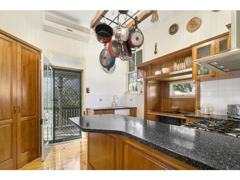 39 Salisbury Road, Ipswich QLD 4305