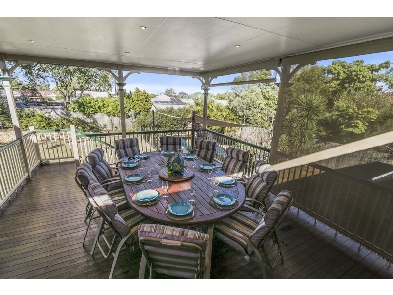 39 Salisbury Road, Ipswich QLD 4305