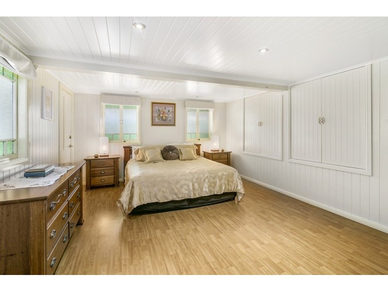 39 Salisbury Road, Ipswich QLD 4305