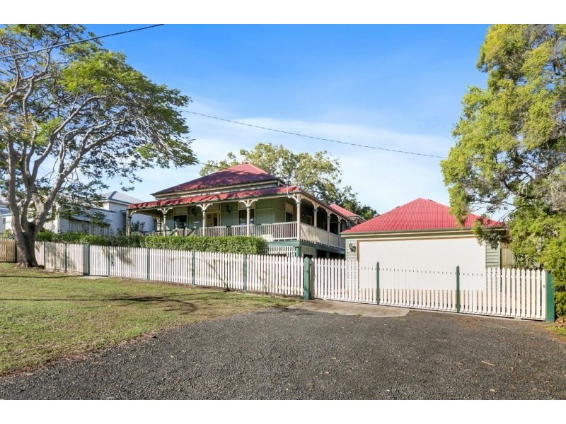 39 Salisbury Road, Ipswich QLD 4305