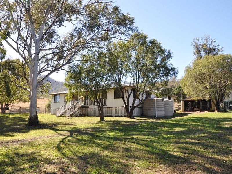 225 Mulgowie Road, Thornton QLD 4341