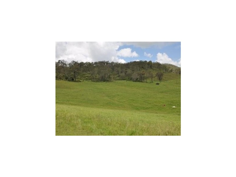 225 Mulgowie Road, Thornton QLD 4341