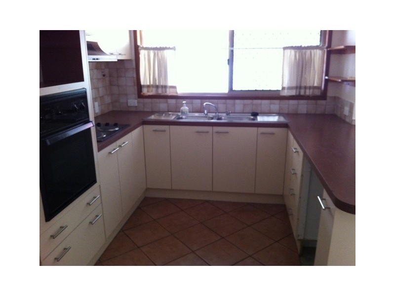 56 Deebing Creek Road, Yamanto QLD 4305