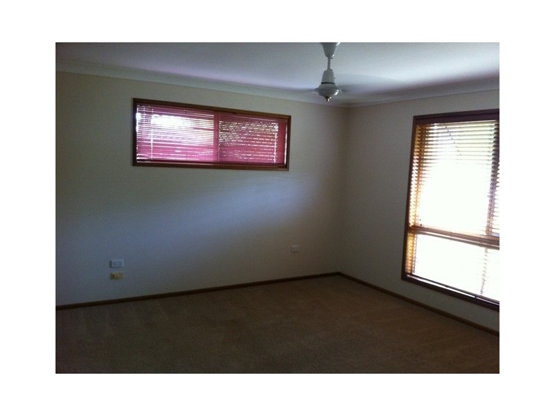 56 Deebing Creek Road, Yamanto QLD 4305