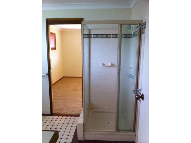 56 Deebing Creek Road, Yamanto QLD 4305