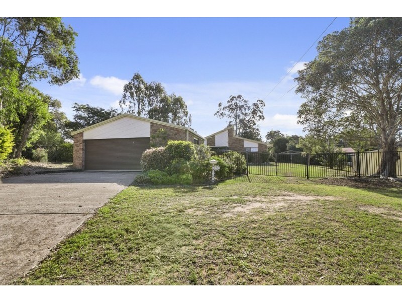 5 Gorston Close, Yamanto QLD 4305