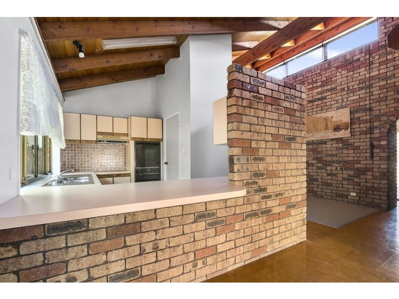 5 Gorston Close, Yamanto QLD 4305