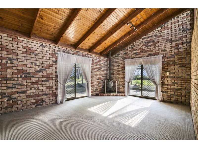 5 Gorston Close, Yamanto QLD 4305