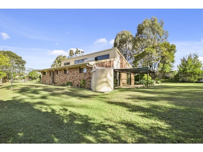 5 Gorston Close, Yamanto QLD 4305