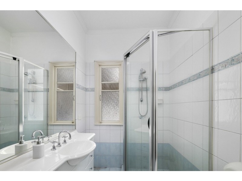 26 Gomer Street, Booval QLD 4304