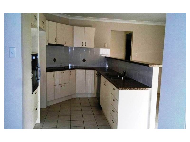 35 Westminster Crescent, Raceview QLD 4305