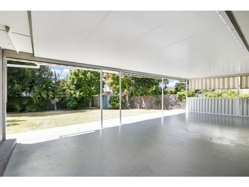 44 Cooinda Street, Eastern Heights QLD 4305