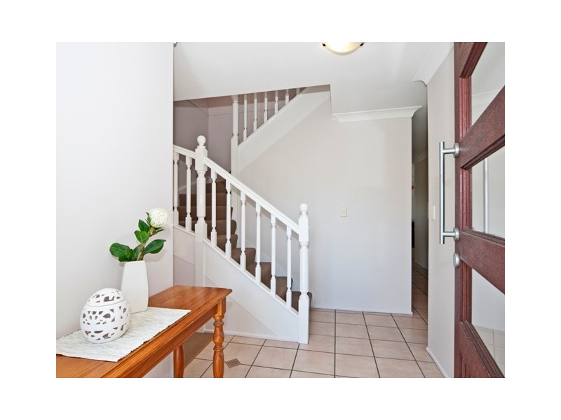 7 Wilton Court, Flinders View QLD 4305