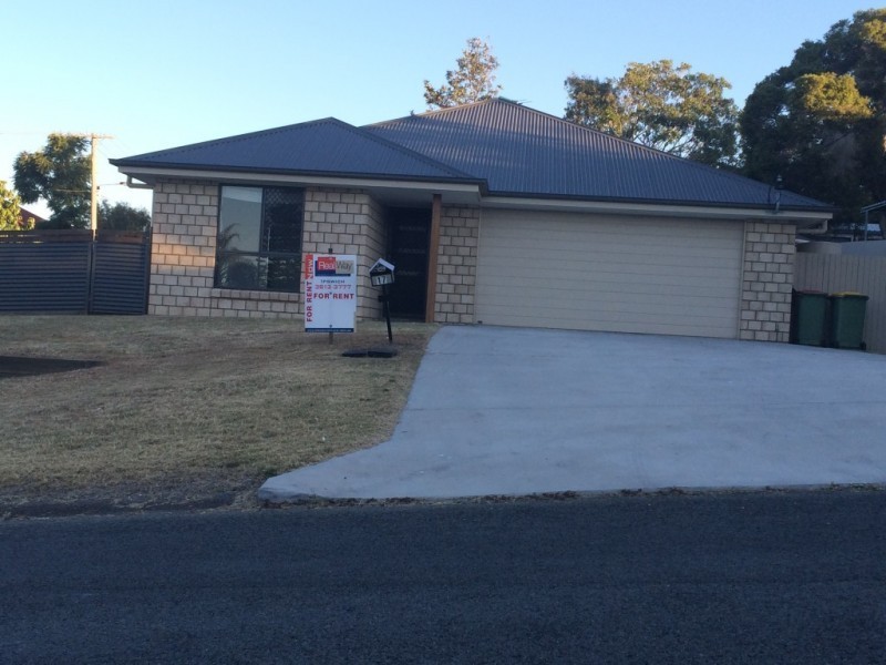 17 Balaclava Street, Churchill QLD 4305