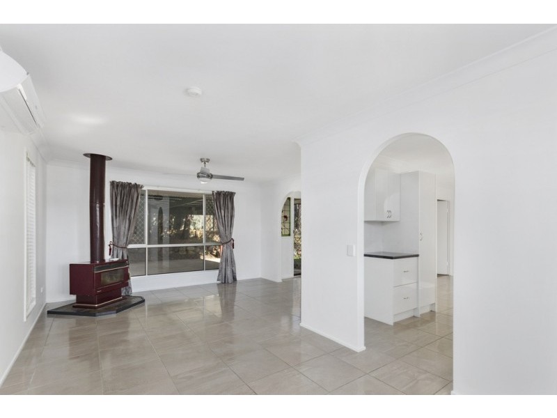 1a Bishop Street, Wulkuraka QLD 4305