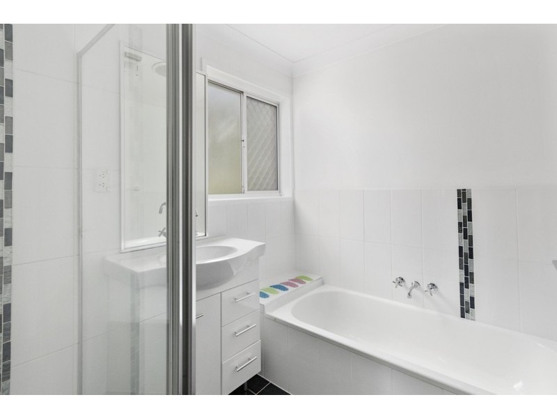 1a Bishop Street, Wulkuraka QLD 4305