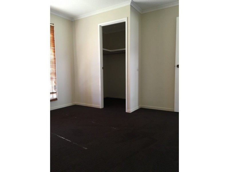 111 Cameron Street, Redbank Plains QLD 4301