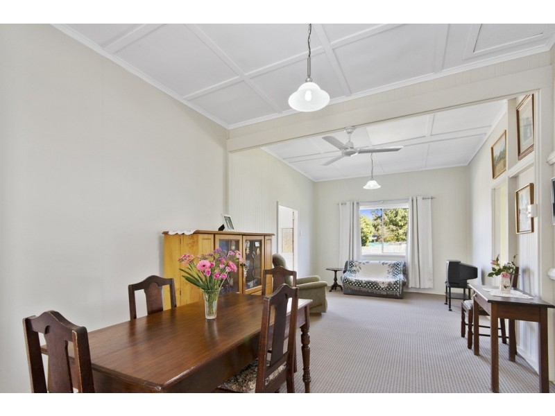 180 Glebe Road, Booval QLD 4304