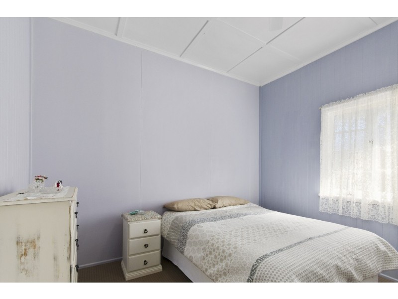 180 Glebe Road, Booval QLD 4304