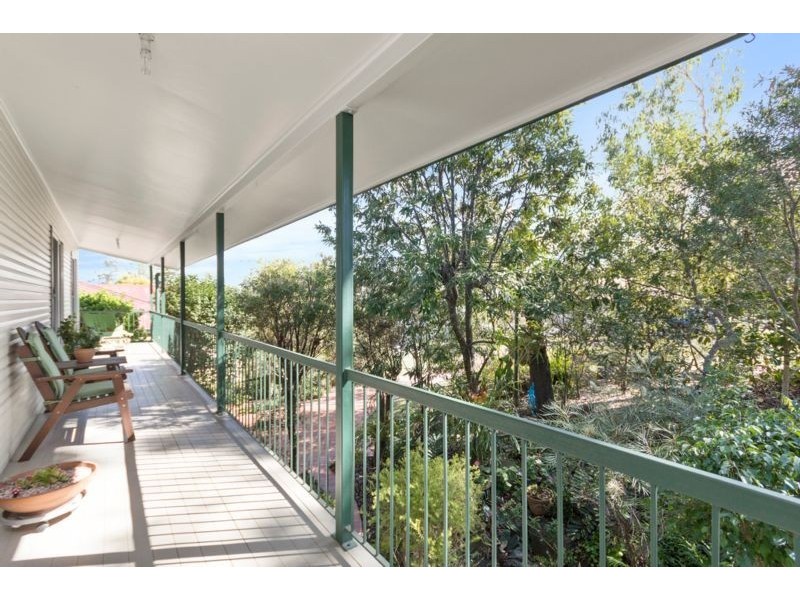 8 Chamberlain Street, Sadliers Crossing QLD 4305