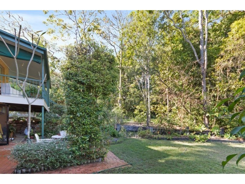 8 Chamberlain Street, Sadliers Crossing QLD 4305