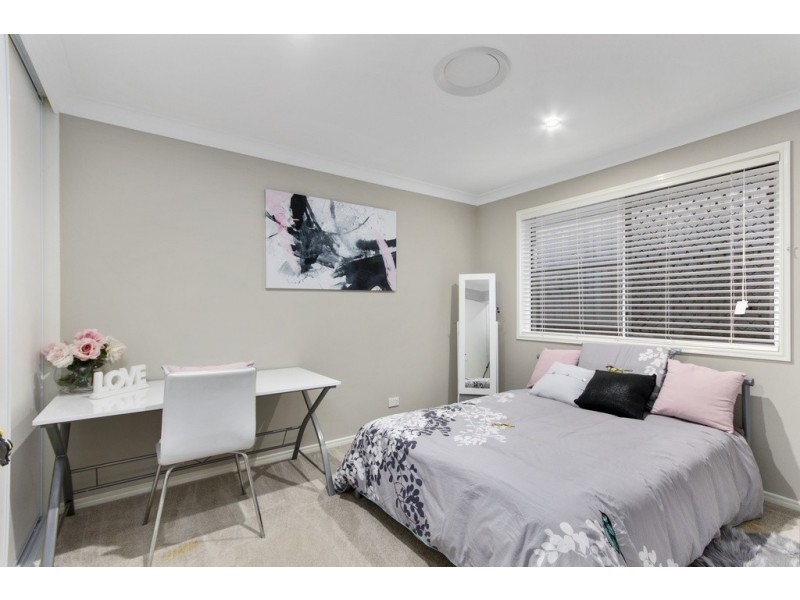 8 Miskin Way, Deebing Heights QLD 4306
