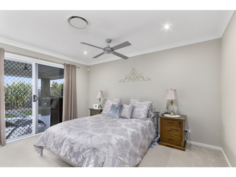 8 Miskin Way, Deebing Heights QLD 4306