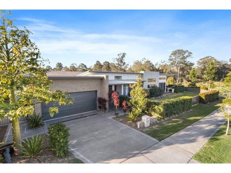 1 Sirmione Court, Raceview QLD 4305