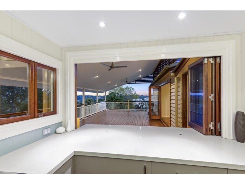 36 Pine Mountain Road, North Ipswich QLD 4305