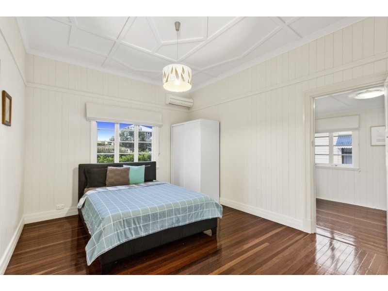 36 Pine Mountain Road, North Ipswich QLD 4305