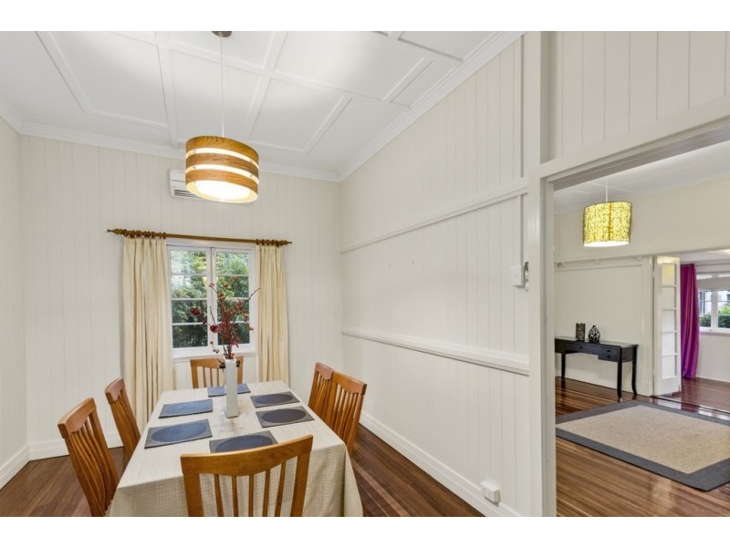 36 Pine Mountain Road, North Ipswich QLD 4305