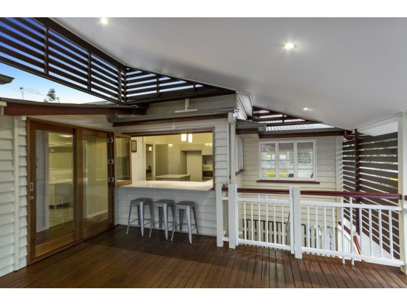 36 Pine Mountain Road, North Ipswich QLD 4305