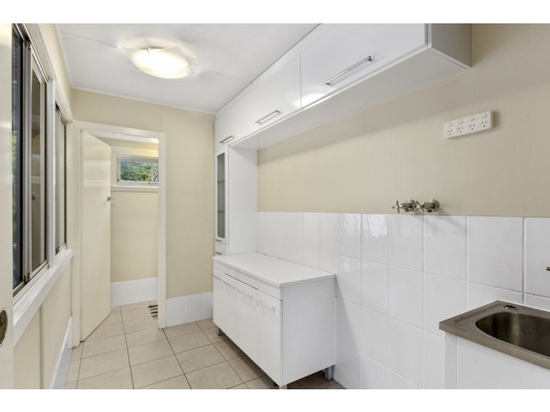 36 Pine Mountain Road, North Ipswich QLD 4305
