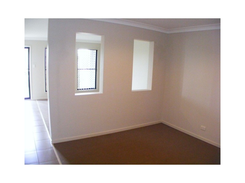 13 Brighton Street, Raceview QLD 4305
