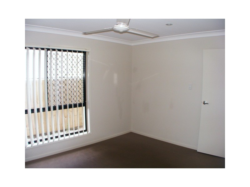 13 Brighton Street, Raceview QLD 4305