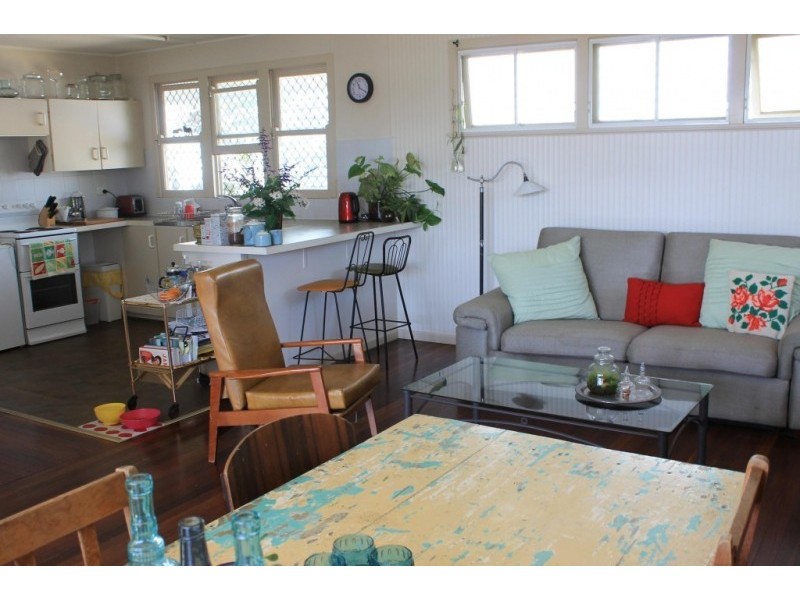 13 Lupton Street, Churchill QLD 4305