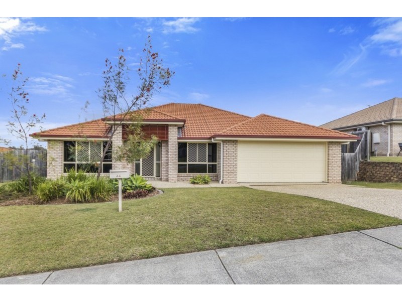 44 Lakeview Drive, Deebing Heights QLD 4306