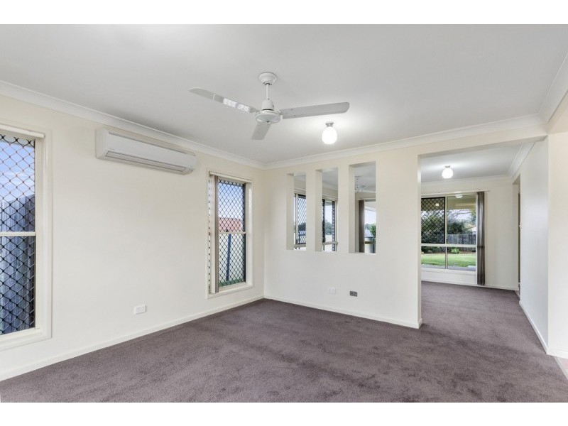 44 Lakeview Drive, Deebing Heights QLD 4306