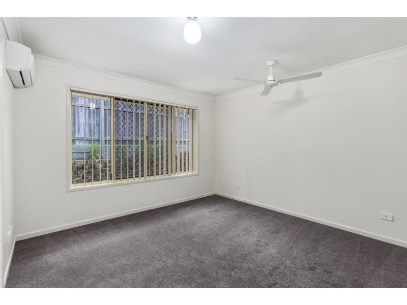 44 Lakeview Drive, Deebing Heights QLD 4306