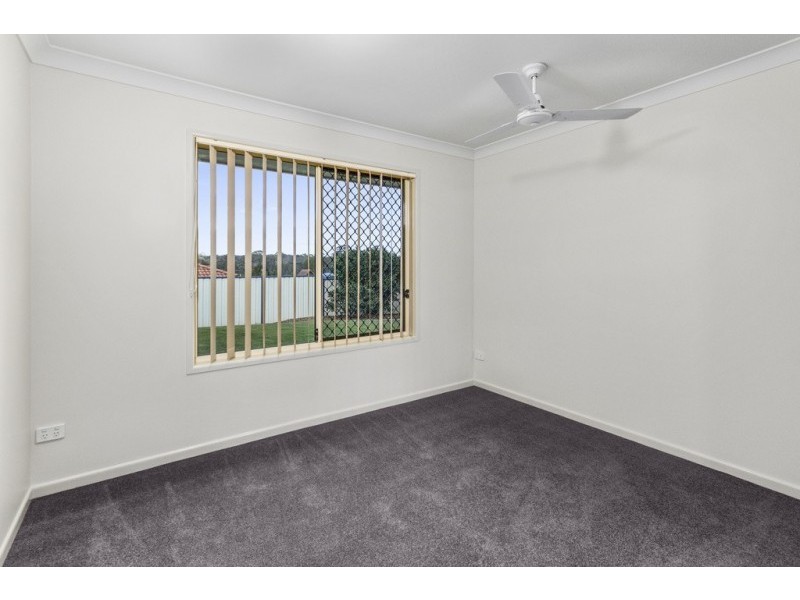 44 Lakeview Drive, Deebing Heights QLD 4306