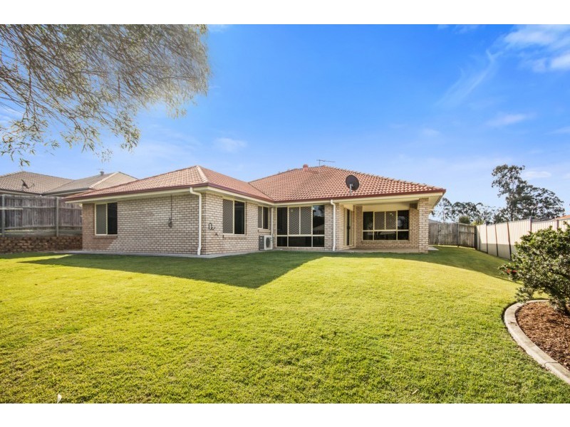 44 Lakeview Drive, Deebing Heights QLD 4306