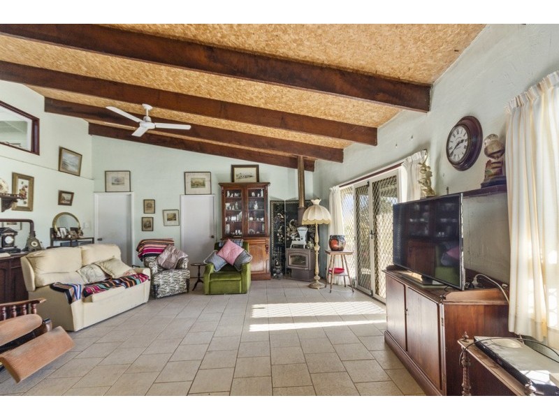 32 Clive Street, Fernvale QLD 4306