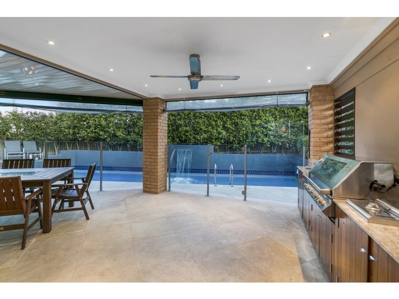 4 Redwood Place, Yamanto QLD 4305