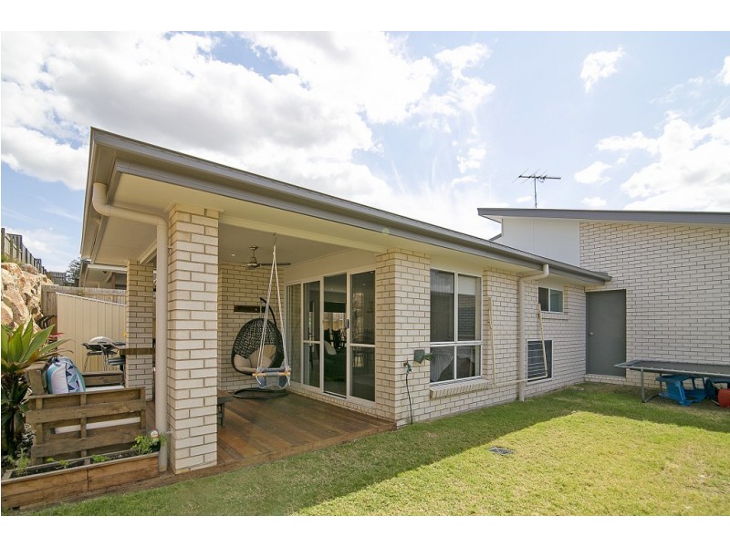 10 Bowerbird Street, Deebing Heights QLD 4306