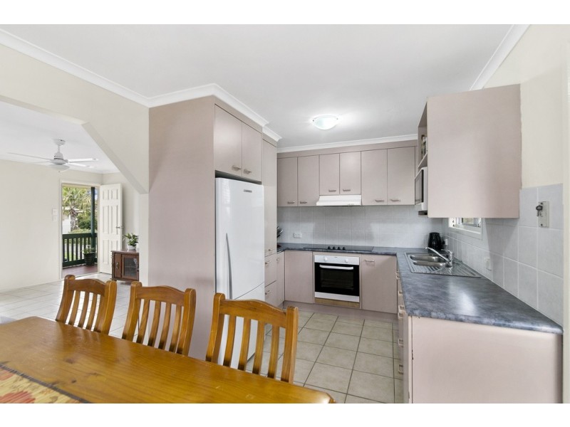 1 Poplar Street, Raceview QLD 4305