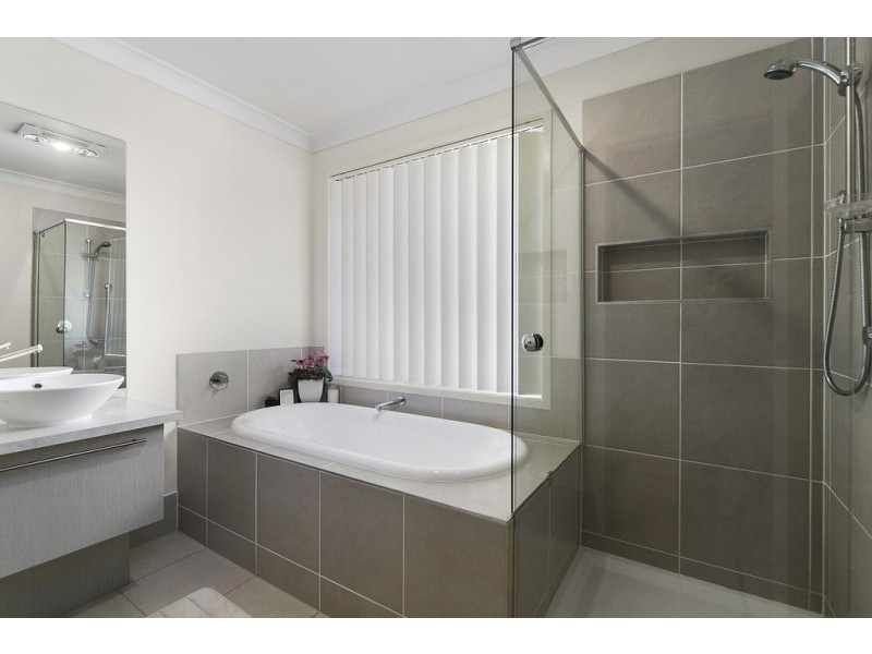 13 Earlwood Court, Raceview QLD 4305