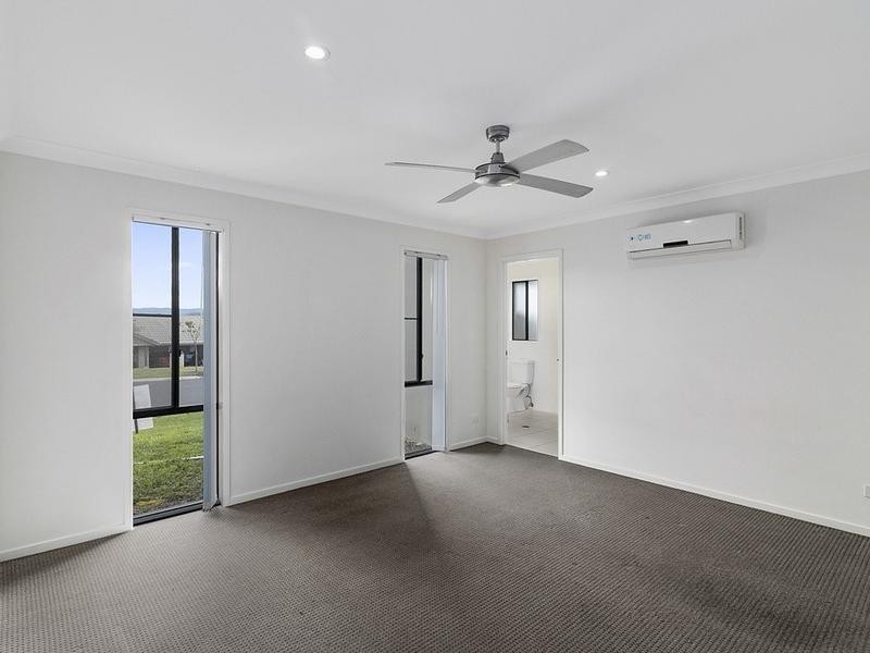 115 Honeywood Drive, Fernvale QLD 4306