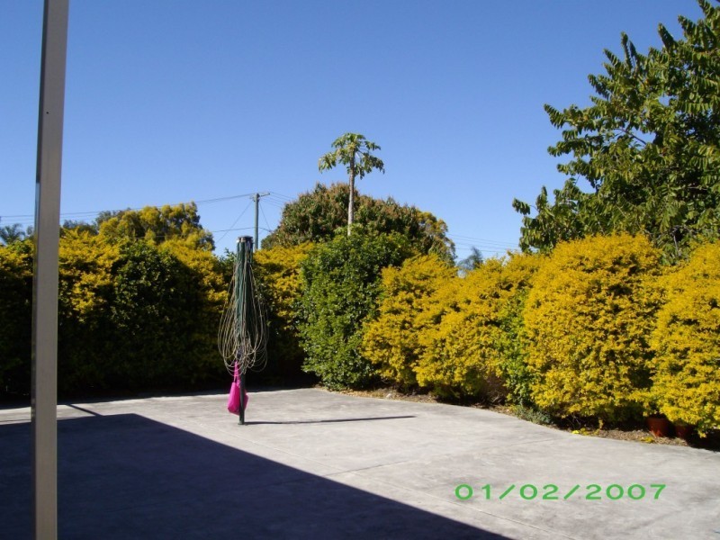 21 Bremer Parade, Basin Pocket QLD 4305