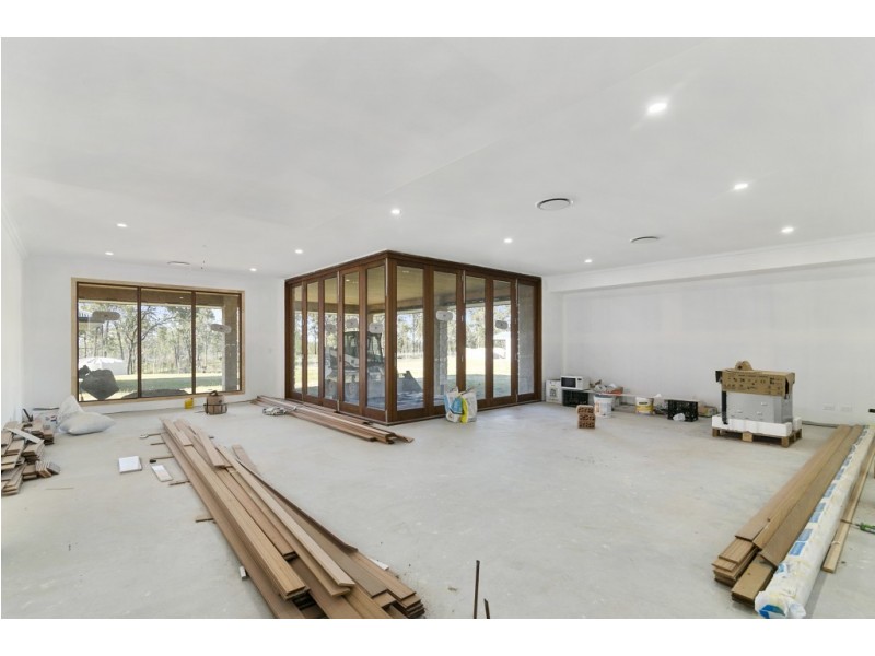 60 Duncan Drive, Aratula QLD 4309