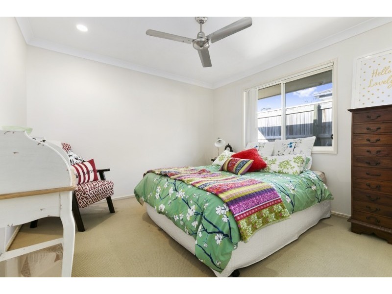1 Moonlight Drive, Brassall QLD 4305